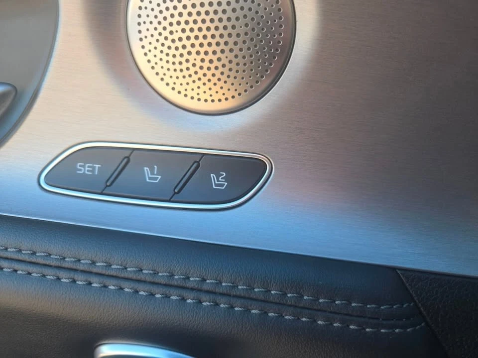2019 Kia Stinger GT - Image 12 of 20