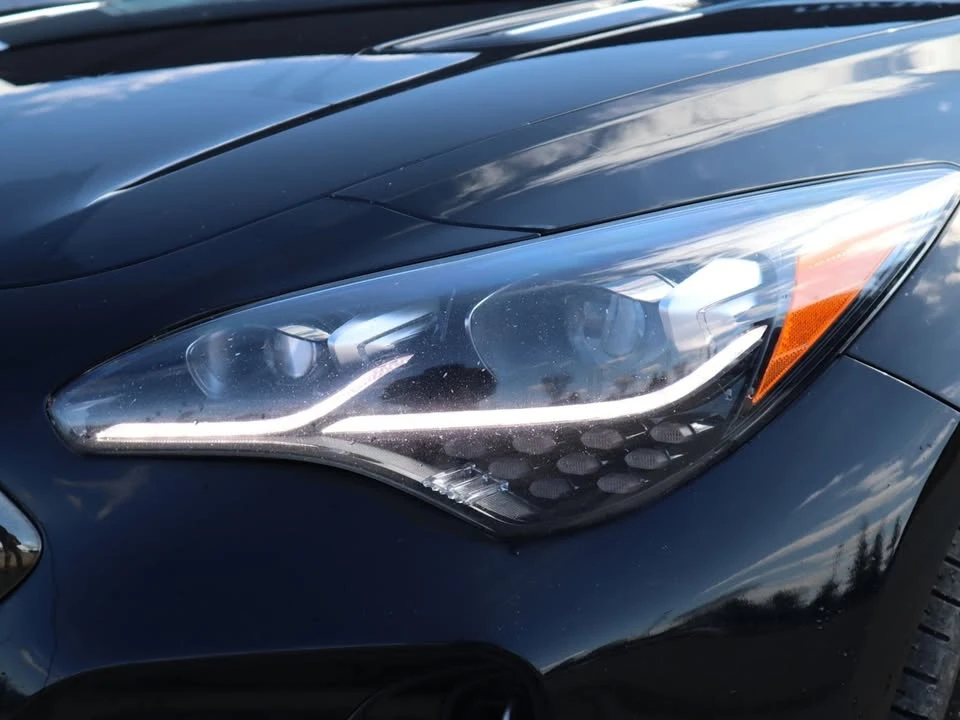 2019 Kia Stinger GT - Image 8 of 20