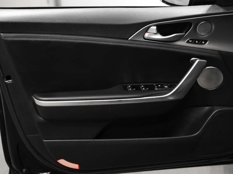 2019 Kia Stinger GT - Image 6 of 20