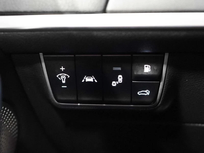2019 Kia Stinger GT - Image 17 of 20