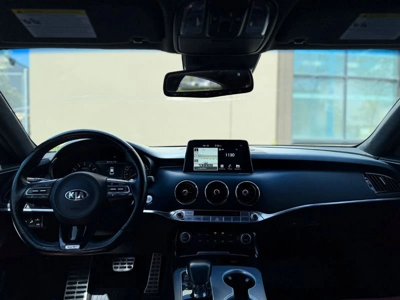 2019 Kia Stinger GT - Image 11 of 20