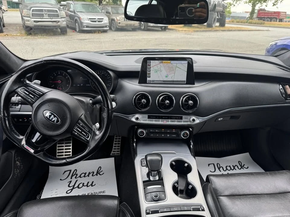 2019 Kia Stinger GT - Image 9 of 17