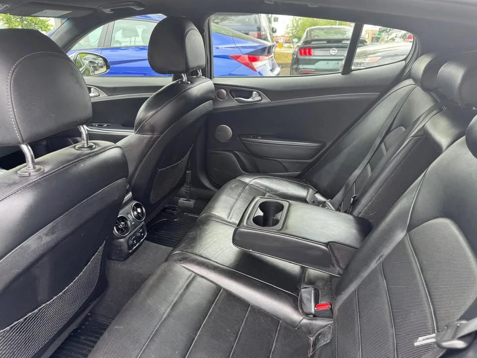 2019 Kia Stinger GT - Image 13 of 16