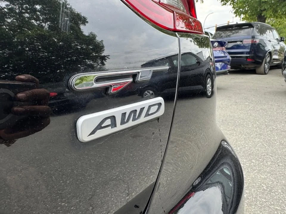 2019 Kia Stinger GT - Image 17 of 17