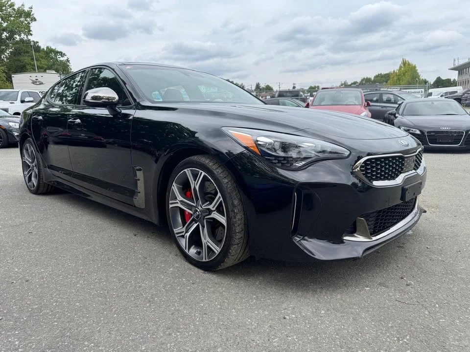 2019 Kia Stinger GT - Image 8 of 17