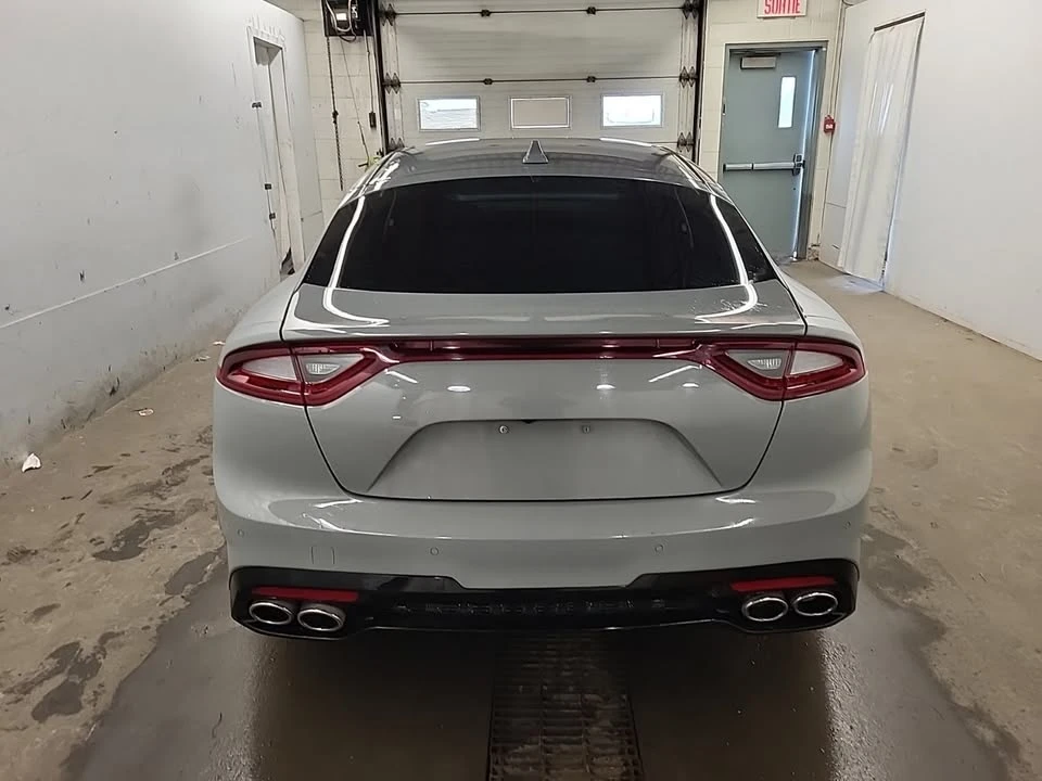 2019 Kia Stinger GT - Image 5 of 11