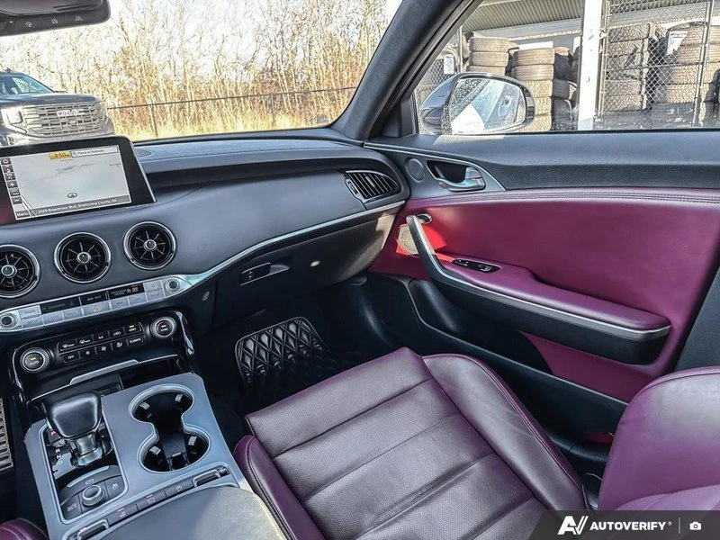 2019 Kia Stinger GT - Image 11 of 20
