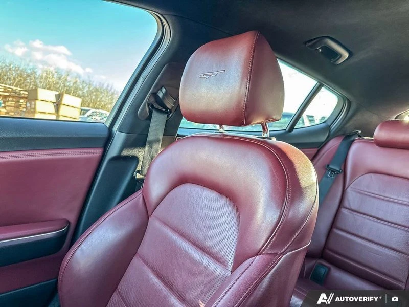 2019 Kia Stinger GT - Image 19 of 20