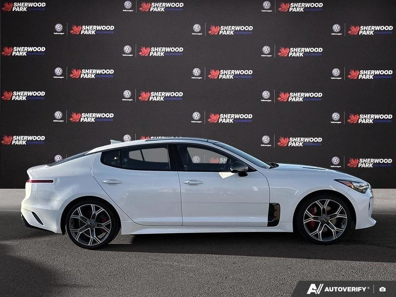2019 Kia Stinger GT - Image 8 of 20