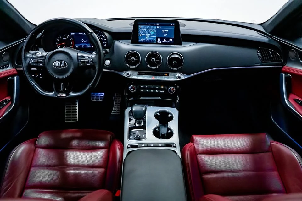 2019 Kia Stinger GT - Image 2 of 20