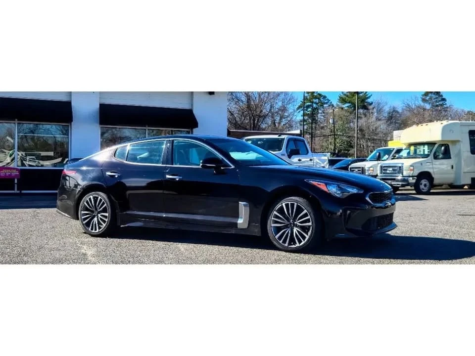 2019 Kia Stinger - Image 4 of 19