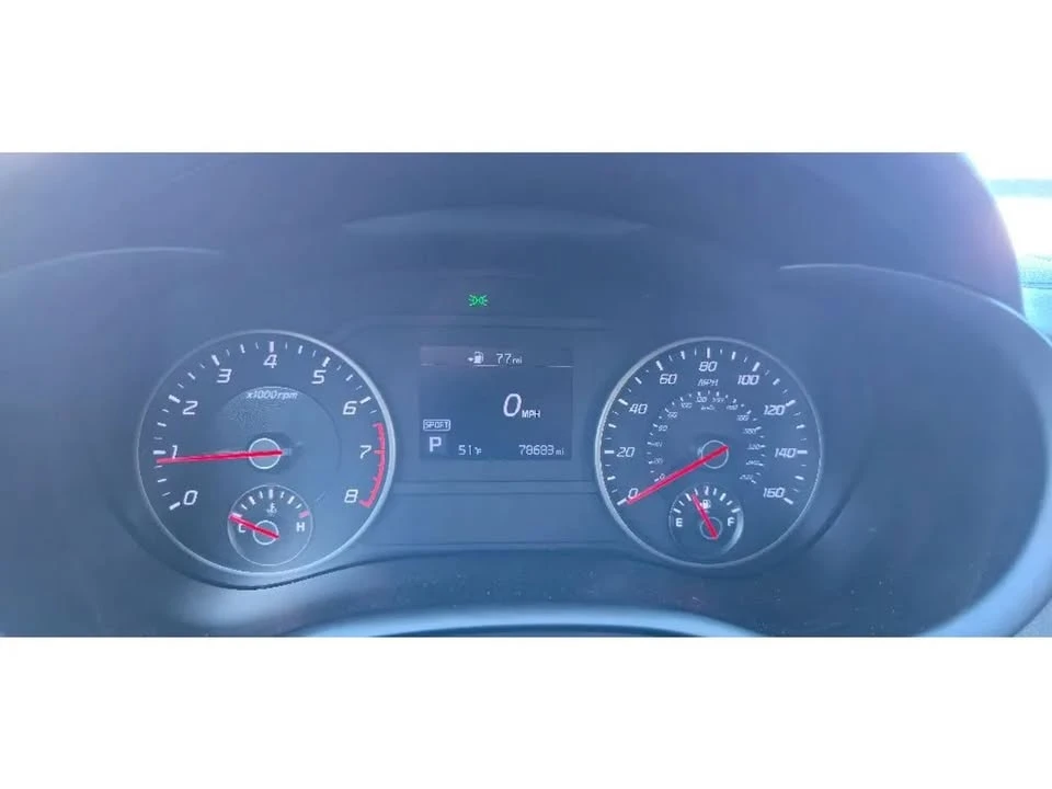 2019 Kia Stinger - Image 15 of 19