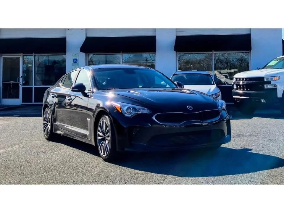 2019 Kia Stinger - Image 3 of 19