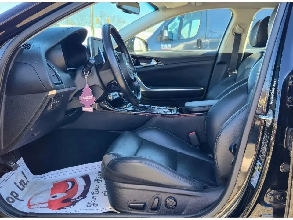 2019 Kia Stinger - Image 13 of 19