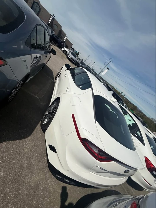 2019 Kia Stinger - Image 7 of 7