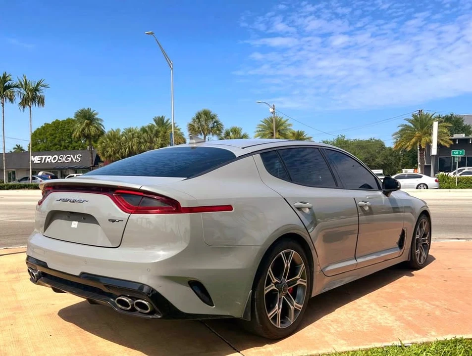 2019 Kia Stinger - Image 3 of 20