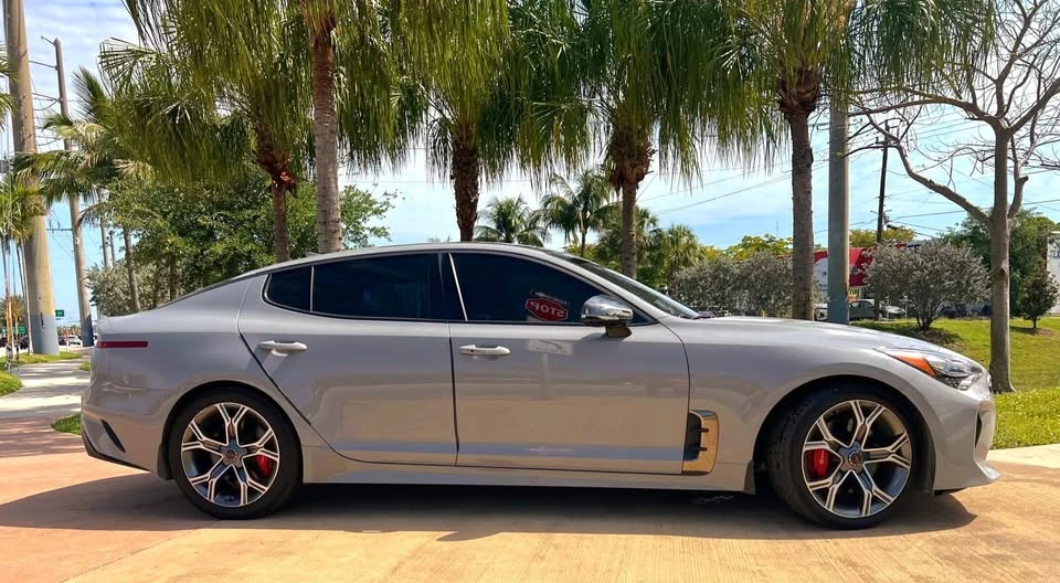 2019 Kia Stinger - Image 6 of 20