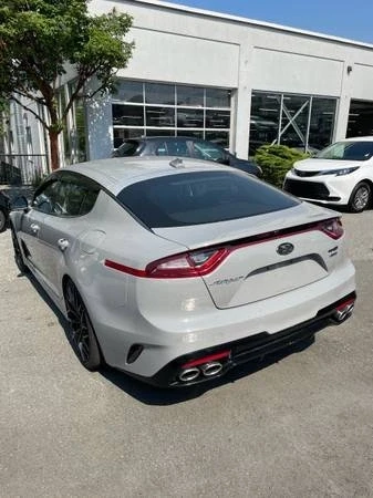 2019 Kia Stinger - Image 5 of 15