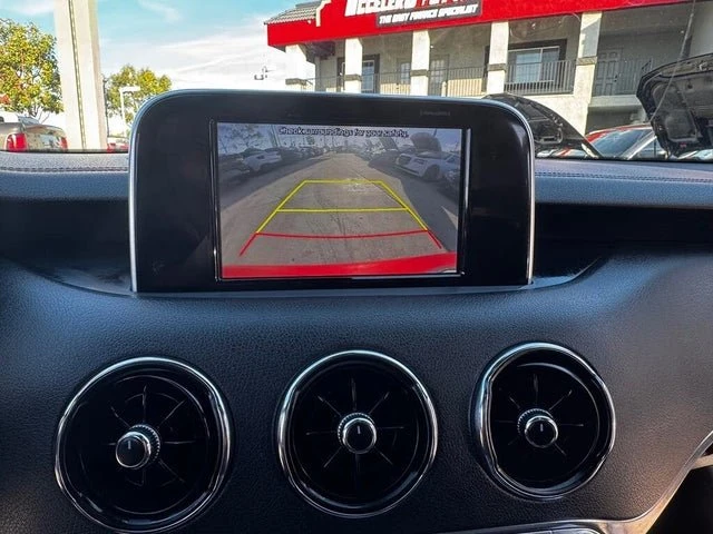 2019 Kia Stinger GT - Image 17 of 20