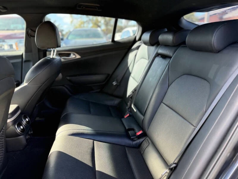 2019 Kia Stinger GT - Image 18 of 20
