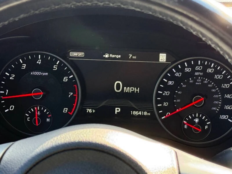 2019 Kia Stinger GT - Image 14 of 20