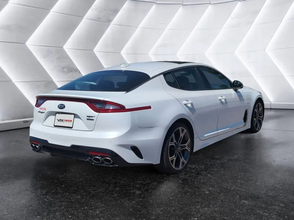 2019 Kia Stinger GT - Image 4 of 16
