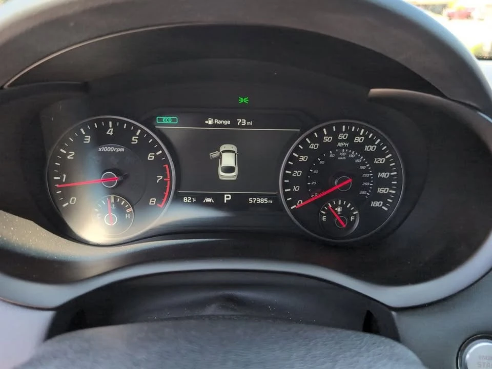 2019 Kia Stinger GT - Image 9 of 16