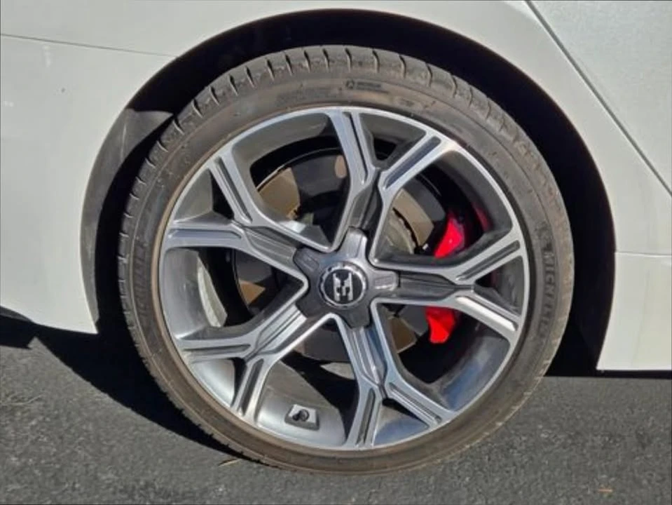 2019 Kia Stinger GT - Image 3 of 4