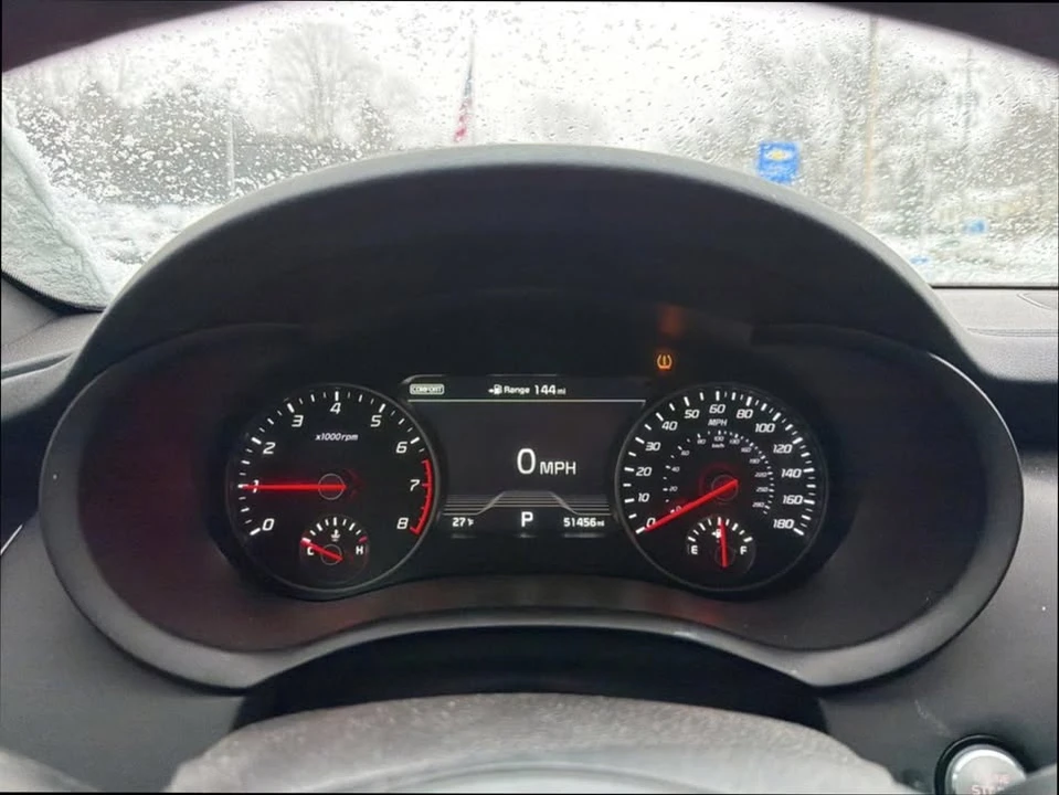2019 Kia Stinger GT - Image 9 of 11