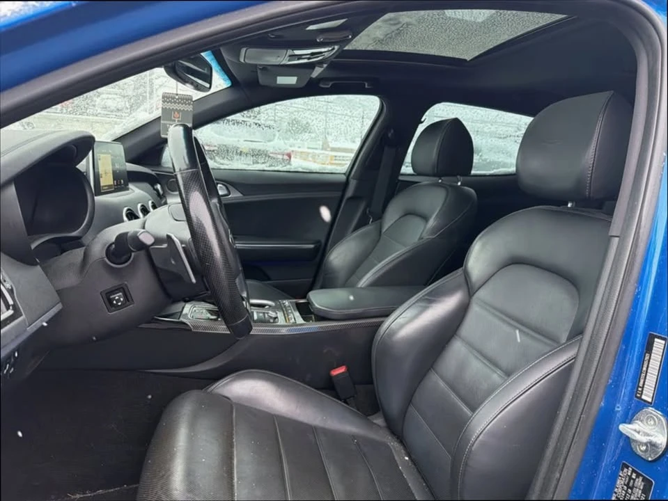 2019 Kia Stinger GT - Image 6 of 11