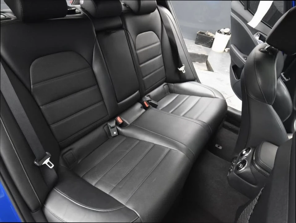 2019 Kia Stinger GT - Image 14 of 17