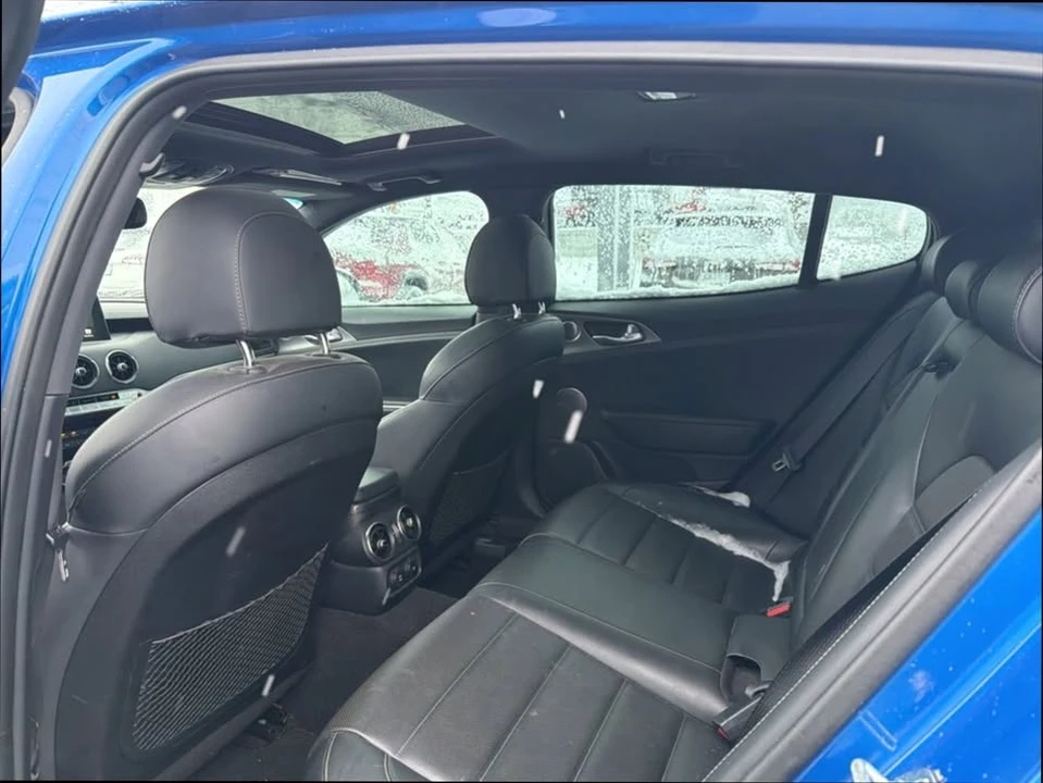 2019 Kia Stinger GT - Image 8 of 11