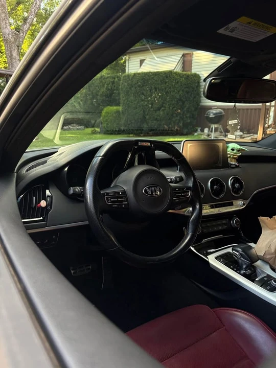 2019 Kia Stinger GT - Image 2 of 10