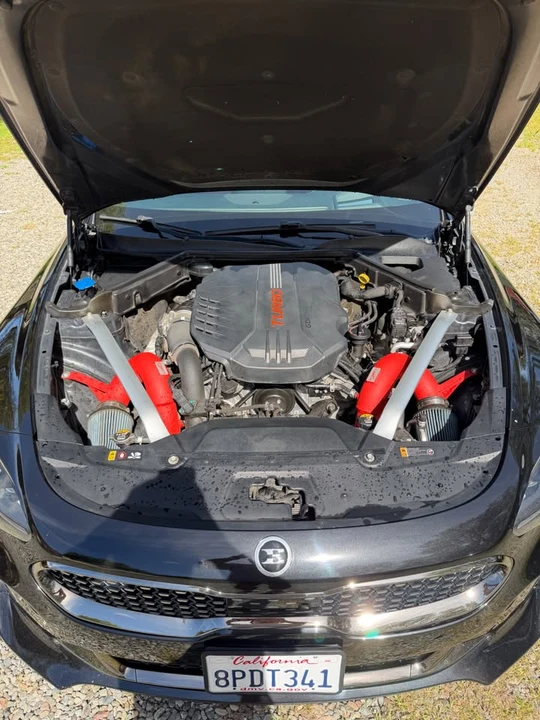 2019 Kia Stinger GT - Image 2 of 10