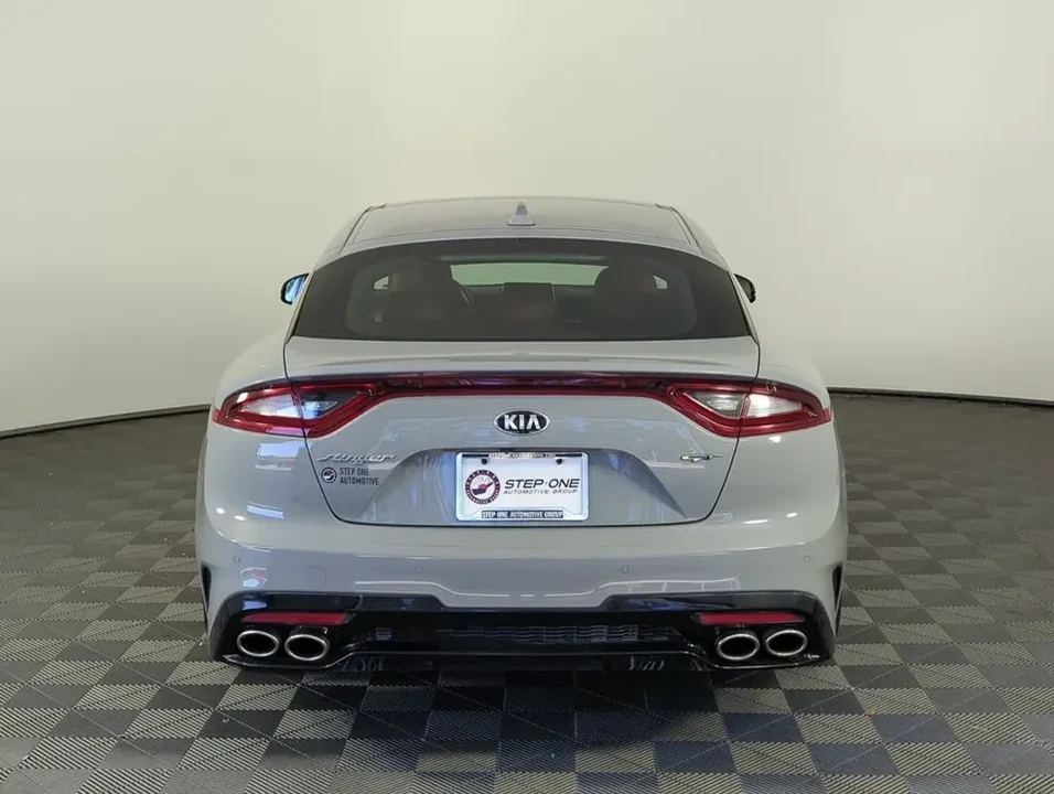 2019 Kia Stinger GT - Image 4 of 11
