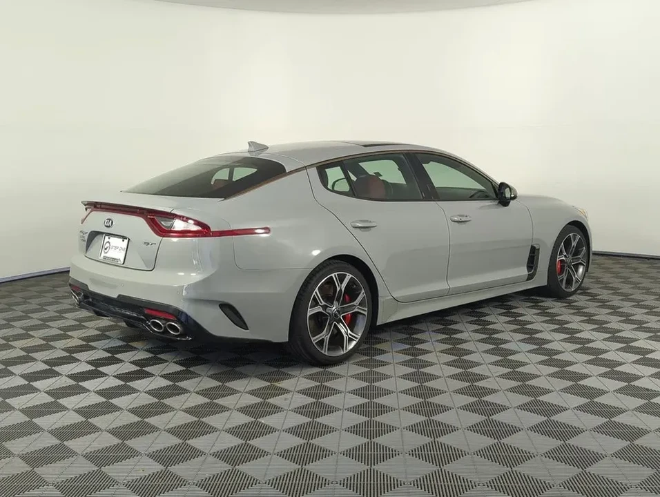 2019 Kia Stinger GT - Image 3 of 11