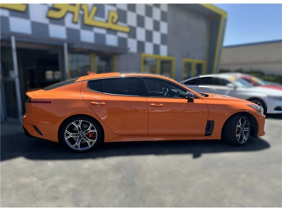 2019 Kia Stinger GT - Image 11 of 20