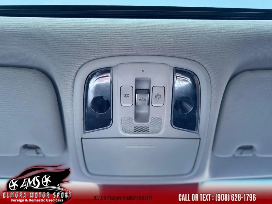2019 Kia Stinger - Image 3 of 8