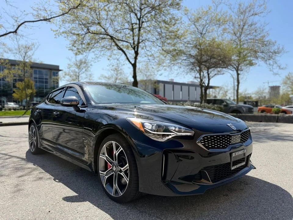 2019 Kia Stinger - Image 2 of 20