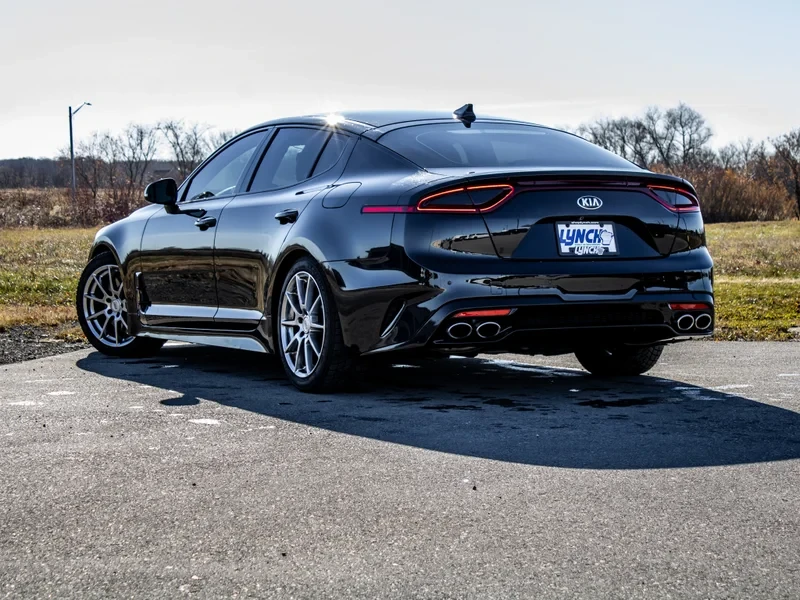 2019 Kia Stinger GT - Image 5 of 11