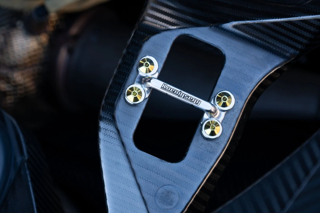 2019 Koenigsegg Regera - Image 2 of 31