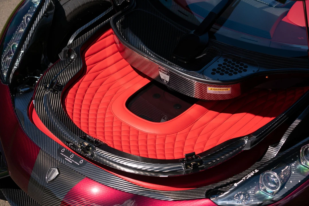 2019 Koenigsegg Regera - Image 26 of 31
