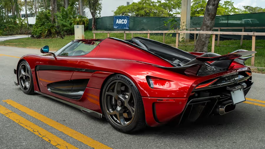 2019 Koenigsegg Regera - Image 3 of 31