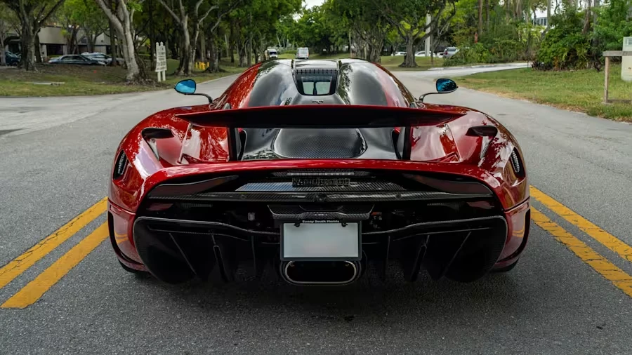 2019 Koenigsegg Regera - Image 13 of 31