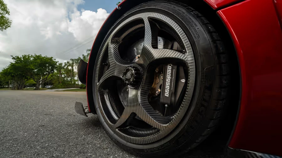 2019 Koenigsegg Regera - Image 19 of 31