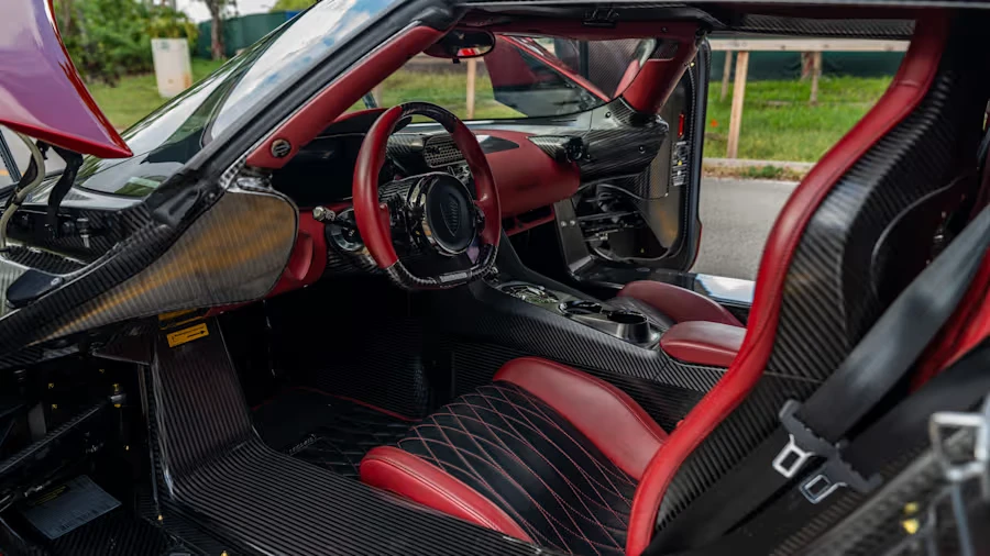 2019 Koenigsegg Regera - Image 29 of 31