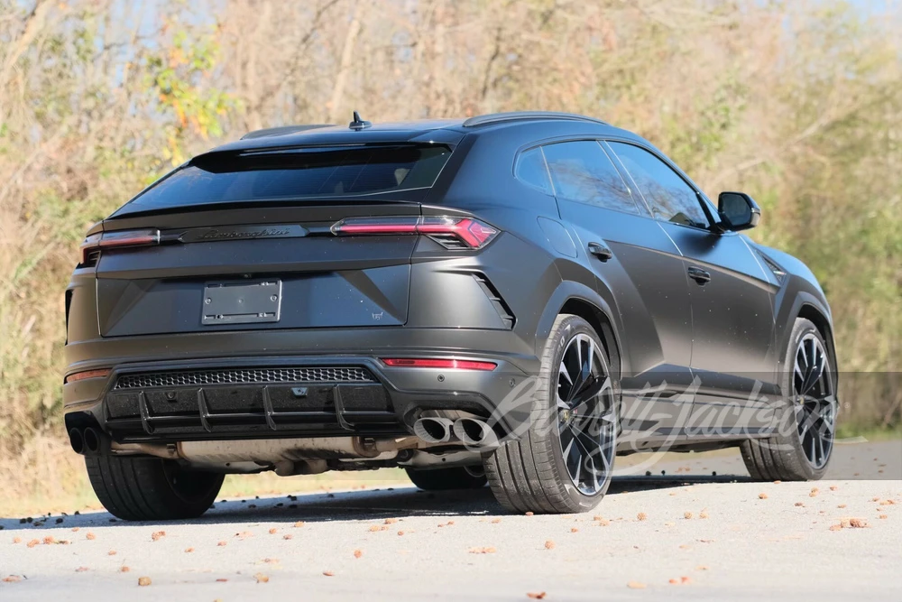 2019 Lamborghini Urus - Image 16 of 17