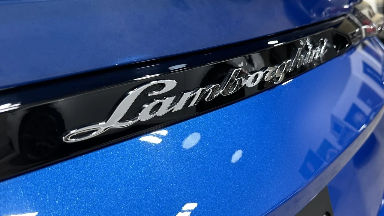 2019 Lamborghini Urus - Image 5 of 21