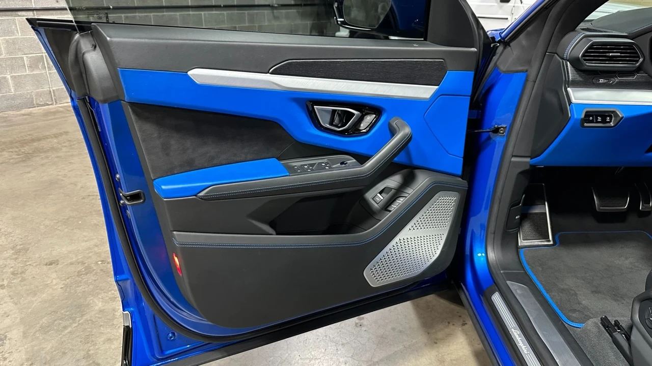 2019 Lamborghini Urus - Image 20 of 21