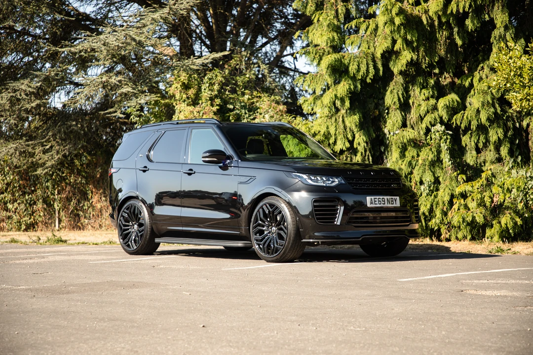 2019 Land Rover Discovery 5th Gen - Image 4 of 31